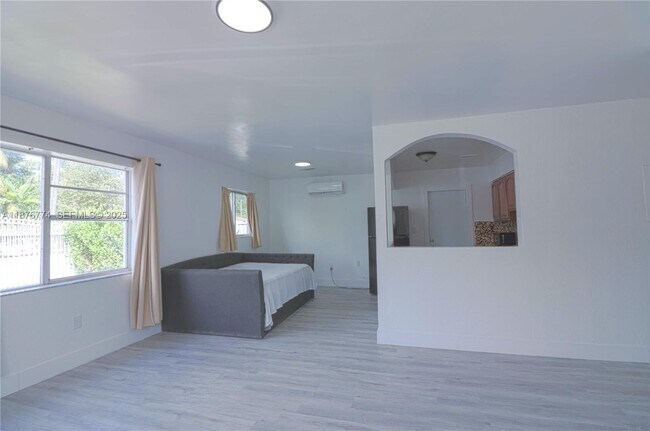 Building Photo - 2126 NW 47th Terrace