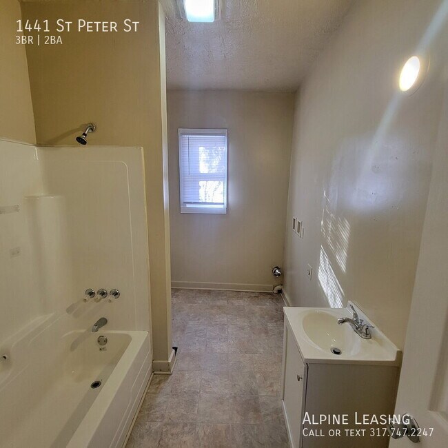 Foto del edificio - 1441 St Peter St