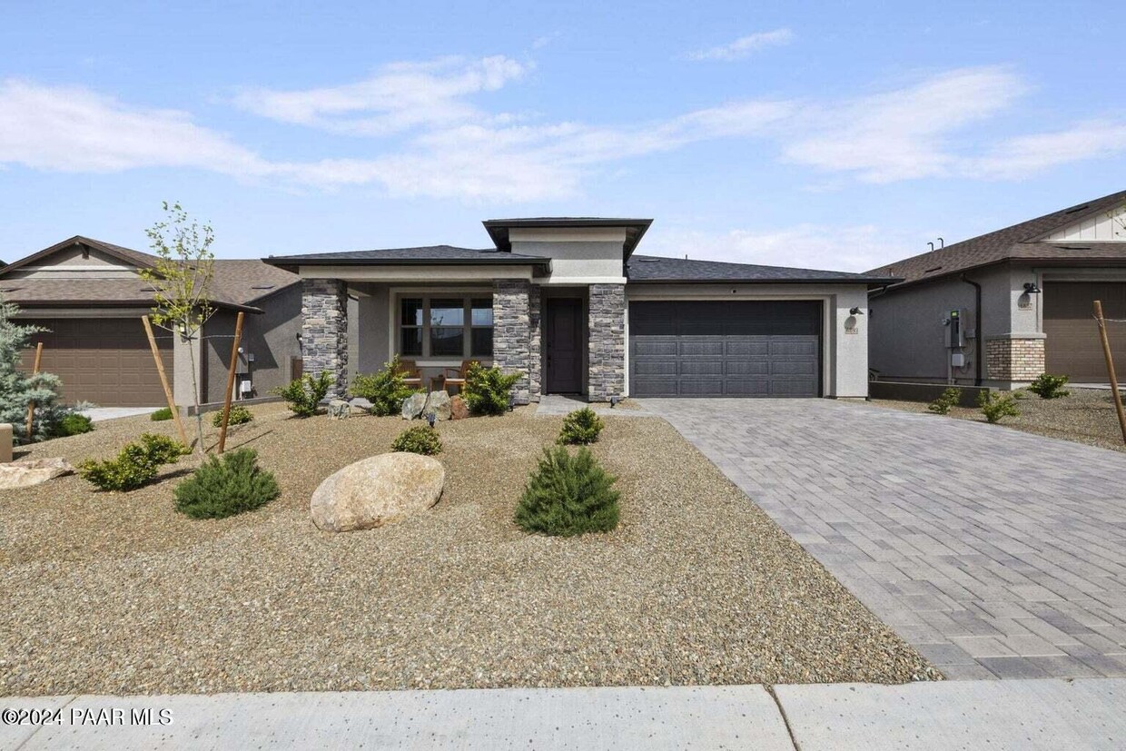 Foto principal - 6893 N Killdeer Trail