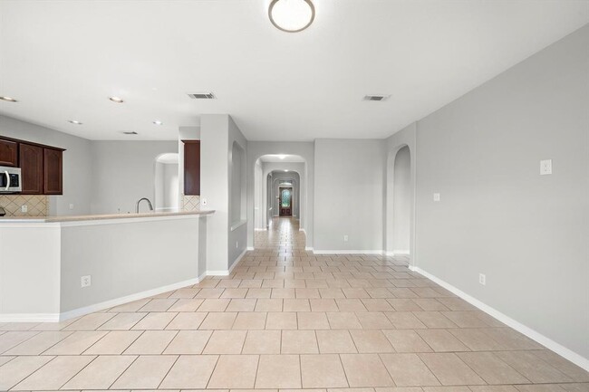 Building Photo - 4016 Candle Cove Ct