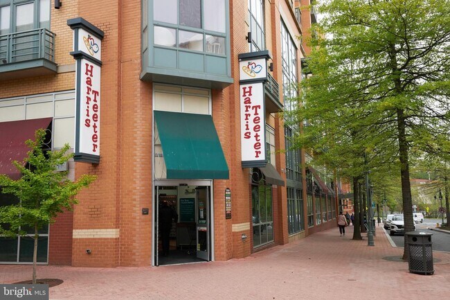 Foto del edificio - 2560 S Arlington Mill Dr