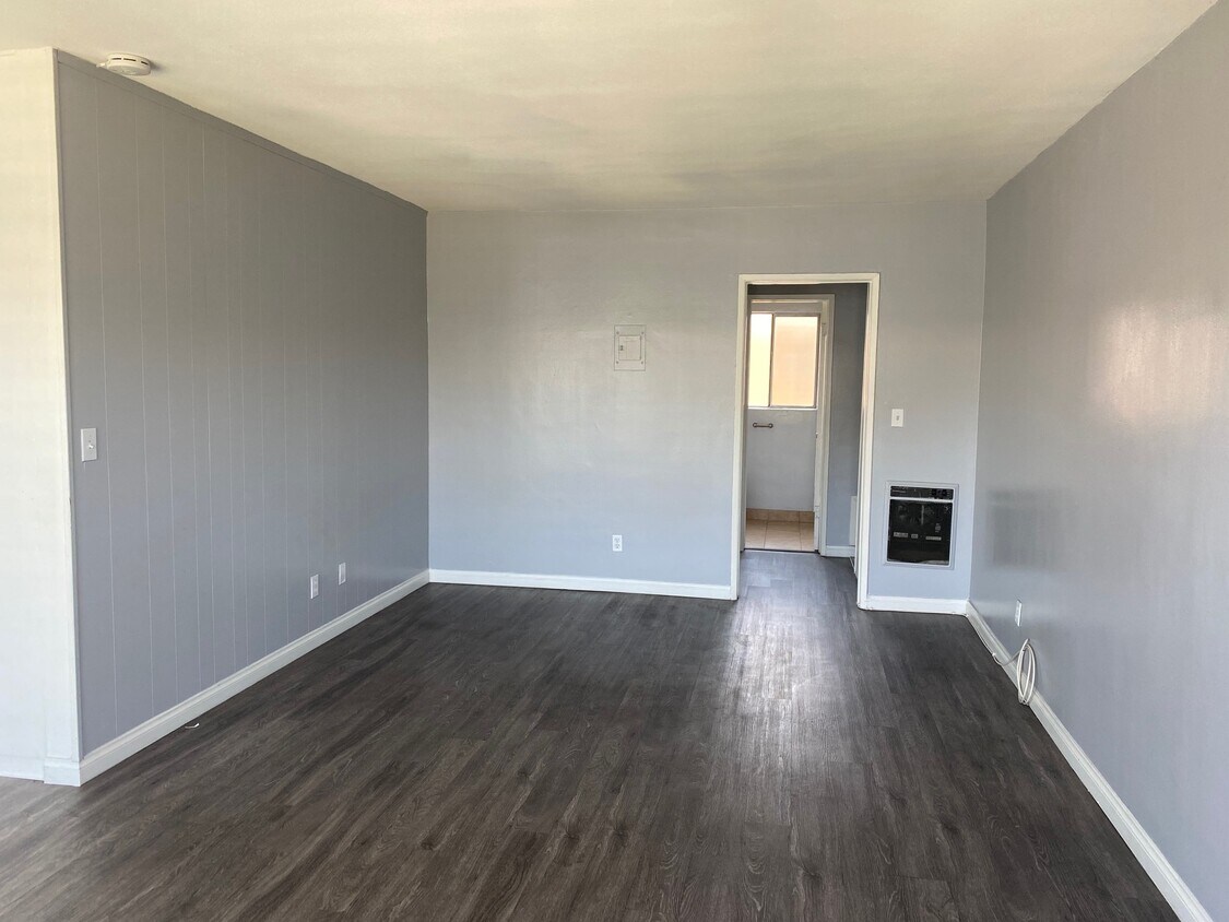 Foto principal - 6331 Linden Ave