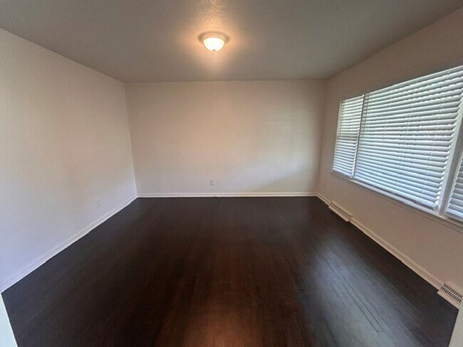 Foto del edificio - 1309 Ardmore Dr