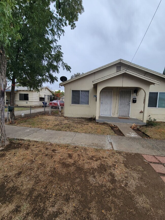 Building Photo - Cute 1 Bedroom For Rent!