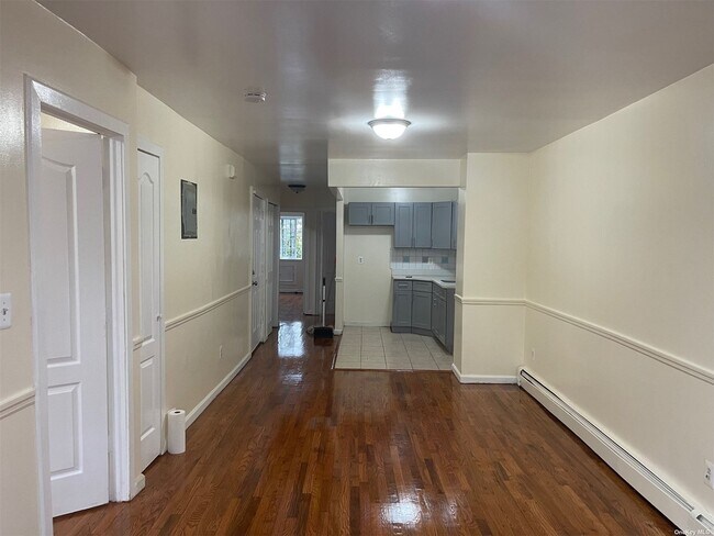 Foto del edificio - 106-34 156th St