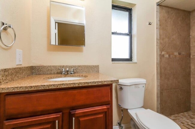 Foto del edificio - 126 SW 48th Terrace