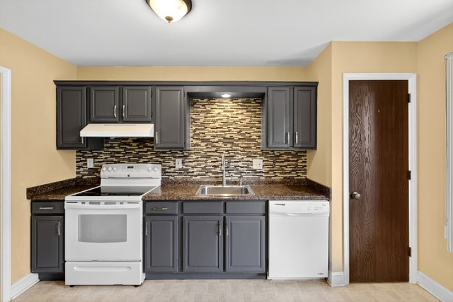 Foto del edificio - 5403 Doral Dr