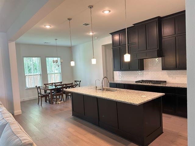 Building Photo - 943 Richard Pittmon Dr