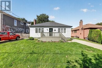 Building Photo - 68 Cree Ave