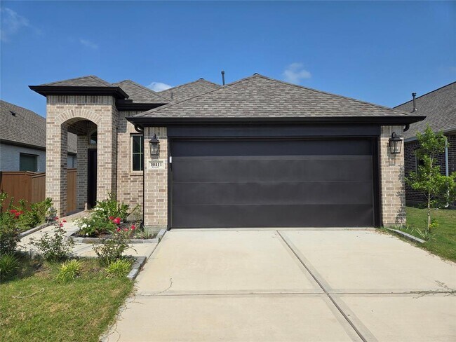 Building Photo - 10411 Hay Mdw Dr