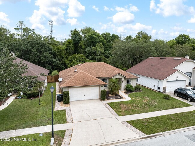 Foto del edificio - 8575 Crooked Tree Dr