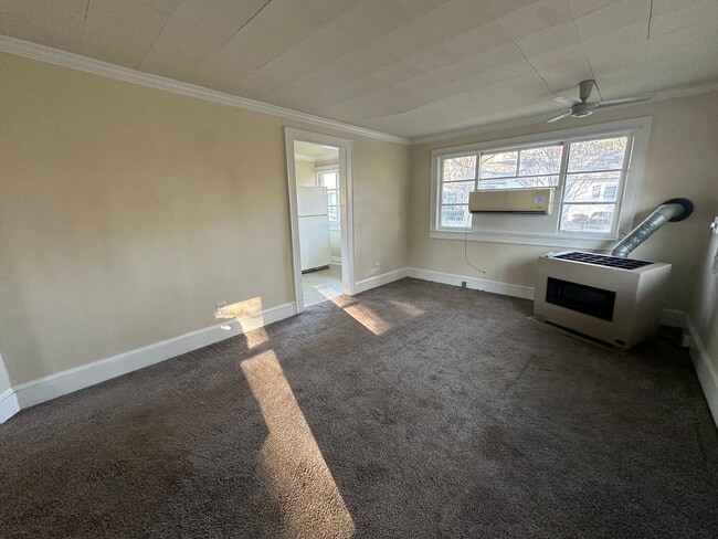 Foto del edificio - Affordable 2 Bedroom Home with Garage & Extra Space