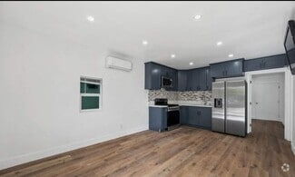 Building Photo - 14123 Califa St