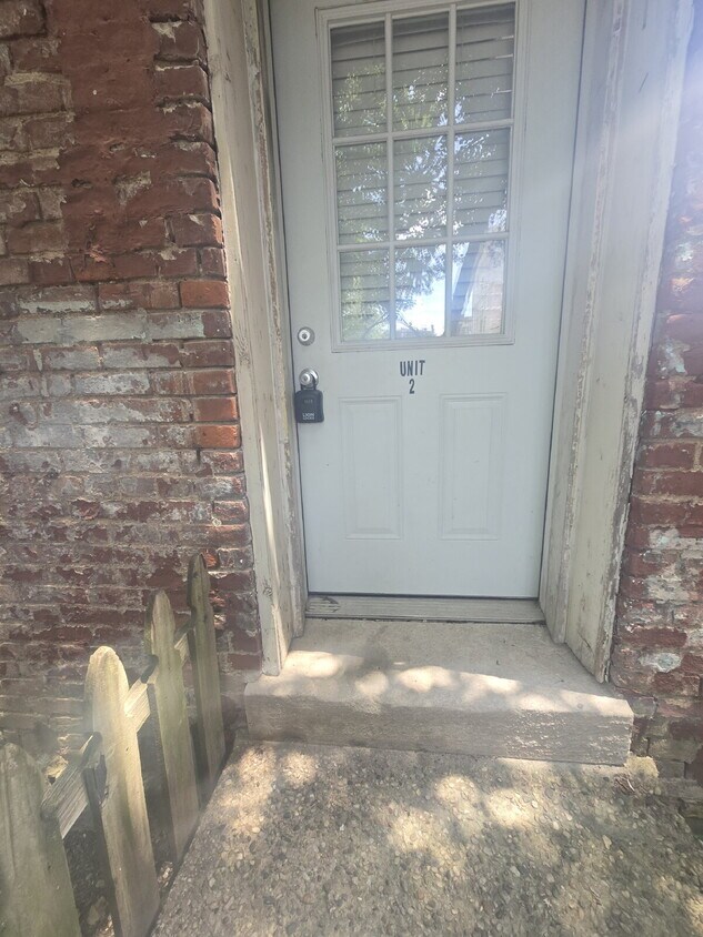Primary Photo - "2-Bed Condo with Gleaming Hardwood Floors...