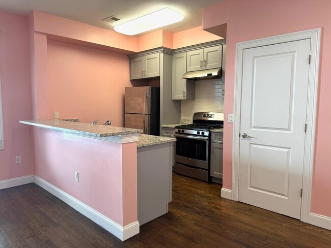 Foto del edificio - 16 Fisk St