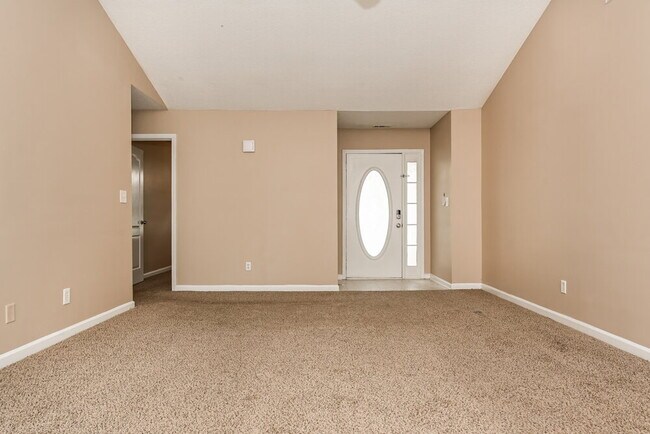 Foto del edificio - 118 Misty Ridge Trail