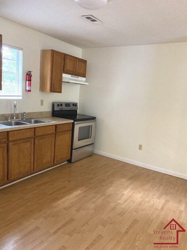 Foto del edificio - 157 Bybee Woods Dr