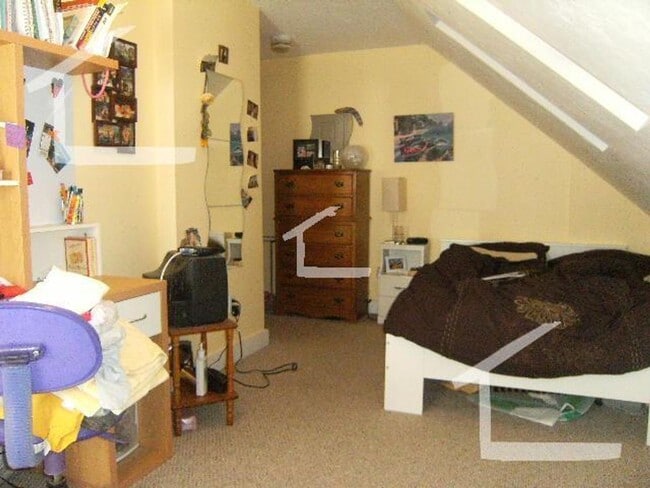 Photo - 51 Gardner St House