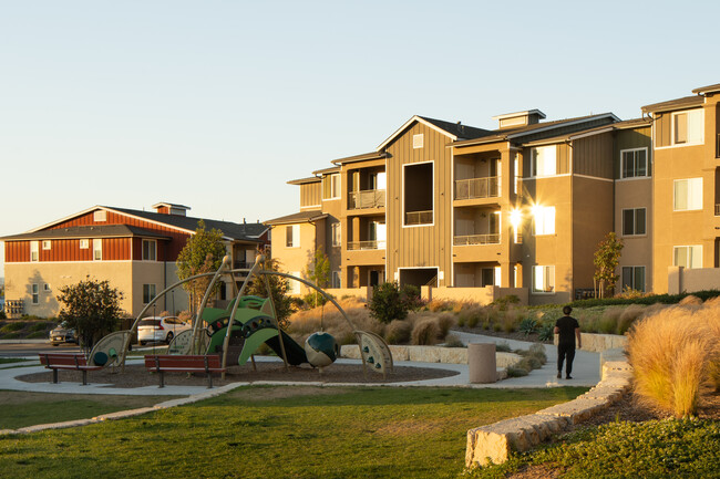 Foto del edificio - Bradley Garden Apartments