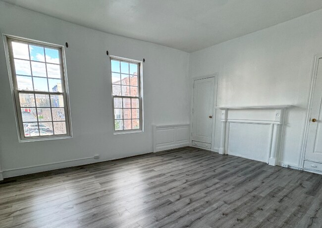 Photo - 34 S 5th St Apartment