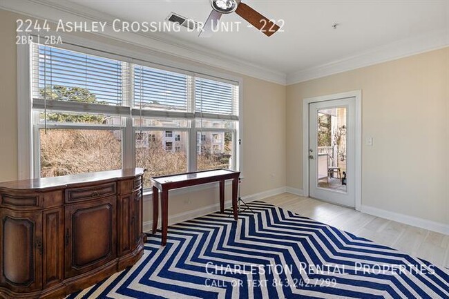 Foto del edificio - 2244 Ashley Crossing Dr