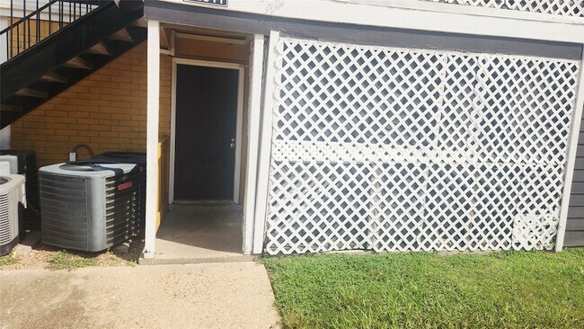 Foto del edificio - 12511 Ashford Meadow Dr
