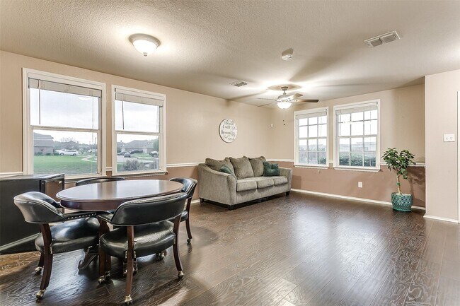 Building Photo - 1308 Krista Dr