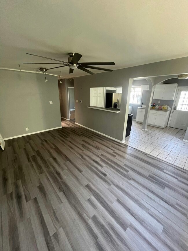 Photo - 15700 Crenshaw Blvd House