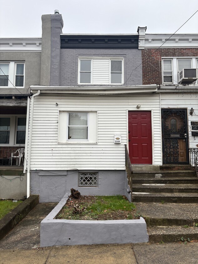 Primary Photo - 5504 Devon St