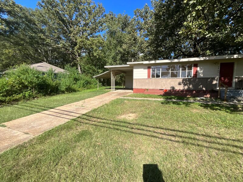 Foto del edificio - 2862 Oak Forest Dr