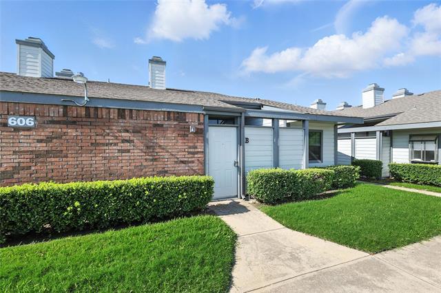 Foto principal - 606 Bellaire Dr