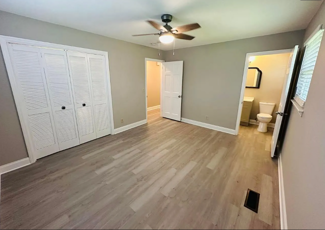 Bedroom - 1548 N Concord Rd