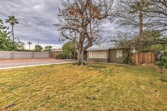 Building Photo - 2504 N 52nd St
