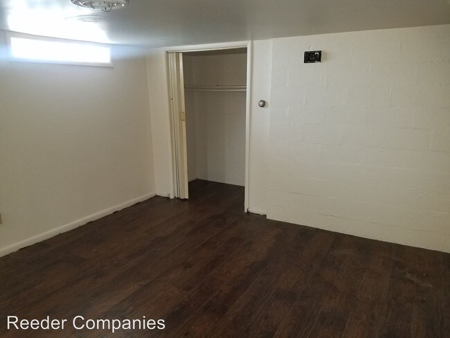 Building Photo - 3700 Massachusetts St