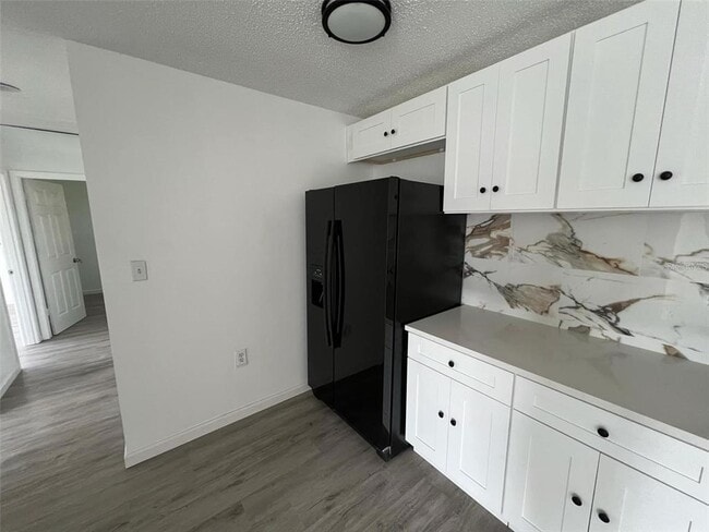 Building Photo - 4587 Elmira Pl