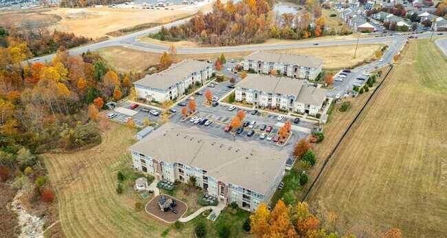Foto del edificio - 324 Towne Dr