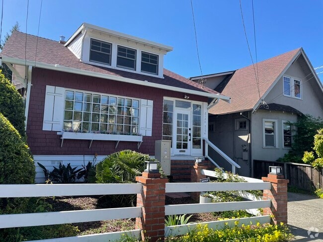Building Photo - 2154 Ashby Ave