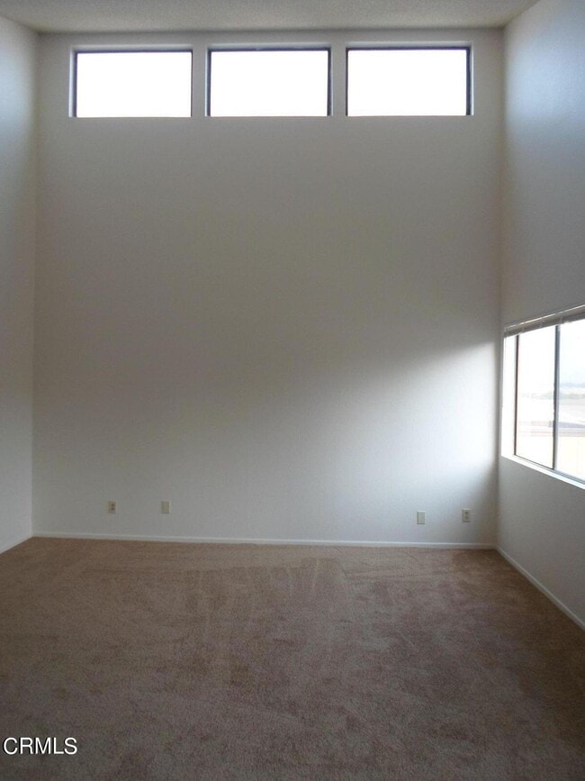 Building Photo - 5122 Longfellow Way
