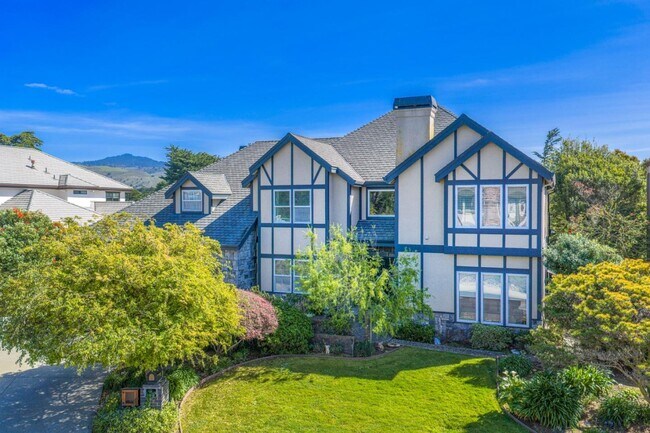 Foto del edificio - 44 Fairway Pl