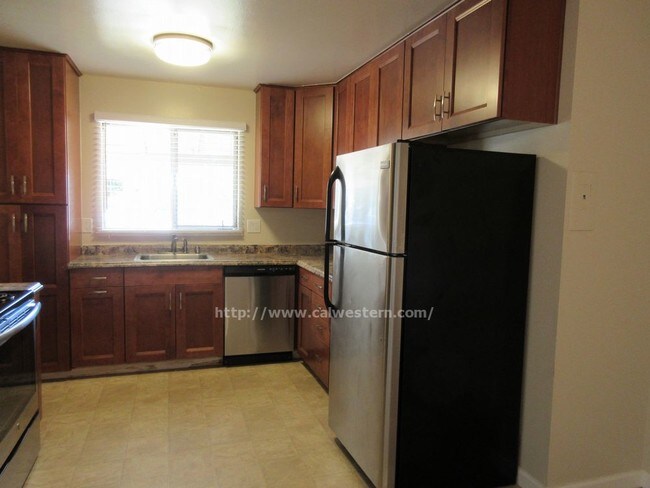 Building Photo - Beautiful Single Story House In Cupertino