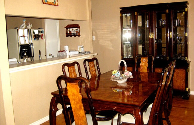 Photo - 2406 High Hollow Dr House