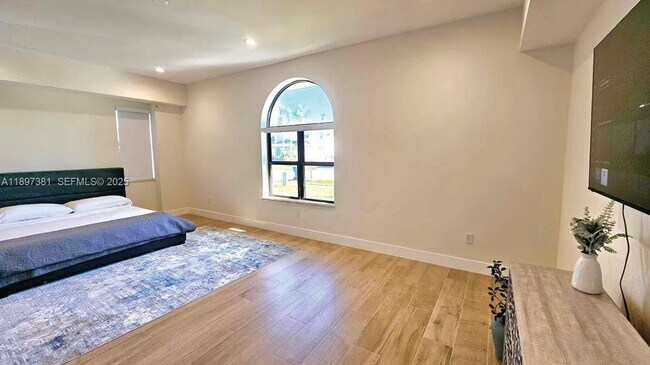 Foto del edificio - 3409 Diane Dr