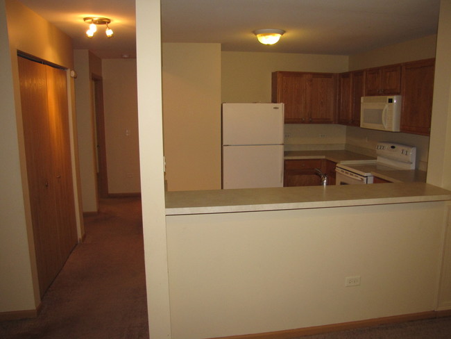 Building Photo - 1440 McClure Rd
