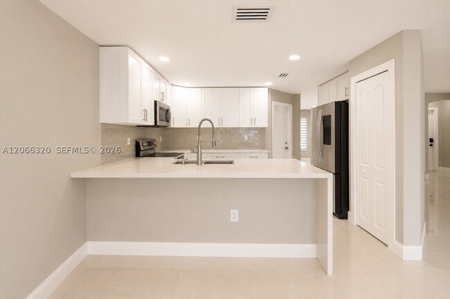 Foto del edificio - 16354 SW 48th Terrace