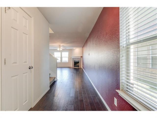 Building Photo - 2205 Malone Dr