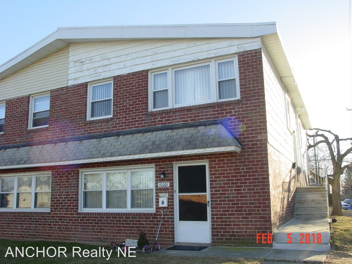 Primary Photo - 10001 Bridle Rd
