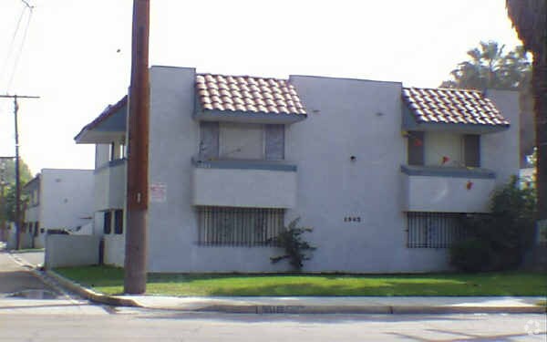 Building Photo - 1563 N D St