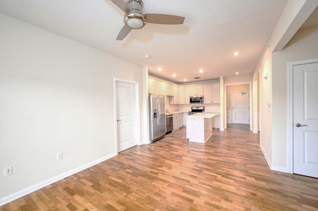 Building Photo - Weymouth