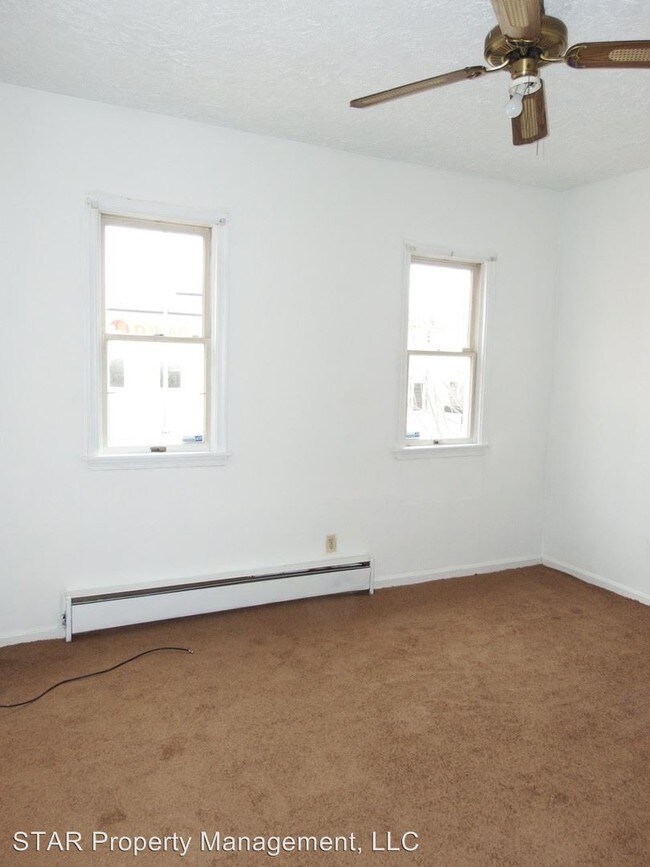Building Photo - 2926 Christopher Ave