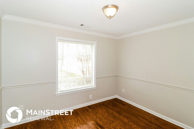 Foto del edificio - 8890 Hidden Springs Cove
